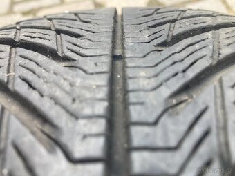Alu kola VOLVO XC60 18" 5x108 zimní MICHELIN 235/60R18 - 8