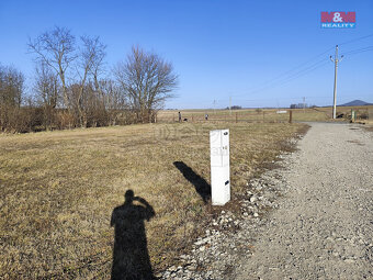 Prodej pozemku k bydlení, 751 m², Kunín - 8