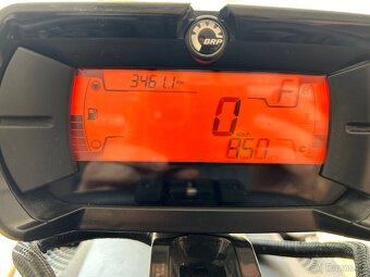 Can-Am RYKER - 8
