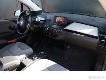 BMW i3 iPerform 94Ah AUT 17oPS Nav Kam AAC DPH LED PDC 7/18 - 8