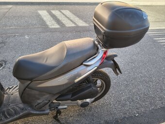 Aprilia Sport City 250 - 8