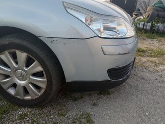 Citroen C4 kupé 1.4 16v - 8