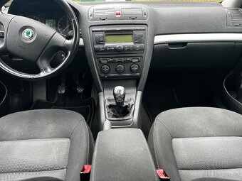 Prodám Škoda Octavia Combi 1.6i Rok 2008 - 8