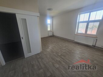 Prodej bytu 3+1, 89m2, Opava, ul. Stratilova - 8