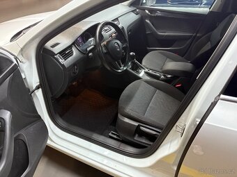 Octavia CNG - 8