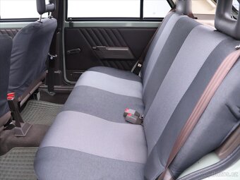 Škoda Favorit 1,3 135 L 43kW CZ 2.Majitel (1990) - 8