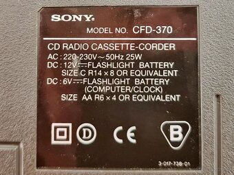 Boombox Sony CFD-370 + 15 CD - 8