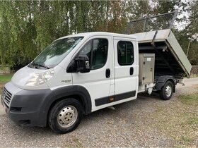 Autobazar užitkových vozů sklápěčů a nosičů kontejnerů - 8