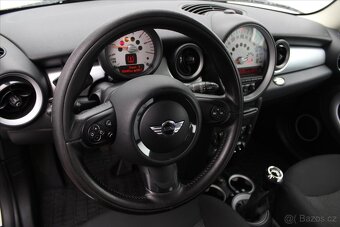 Mini Clubman 1.6D 82kW (2011) - 8