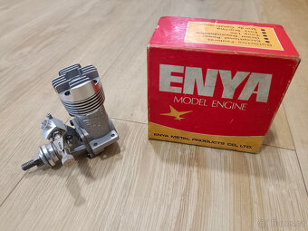 Plány modelář letecký motor enya os pet vrtule kužel letadlo - 8