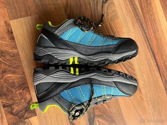 Dětké boty s membránou - vel. 30 - 8