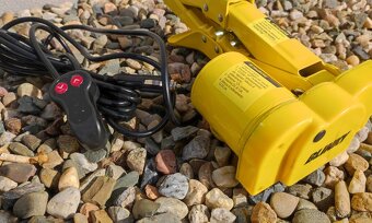 elektrický zvedák Blinky 12V do 2 tun - 8