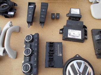 Díly 1. VW Passat B7 2.0TDI 130kw - 8
