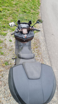 Skůtr Max sym 600i - 8