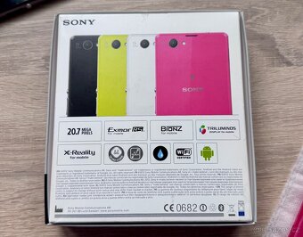 Sony Xperia Z1 Compact 16gb černý- kompletní balení. - 8