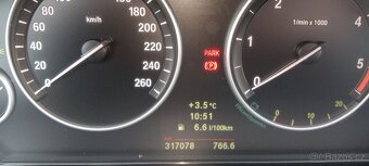 BMW F11 520d 120 KW - 8