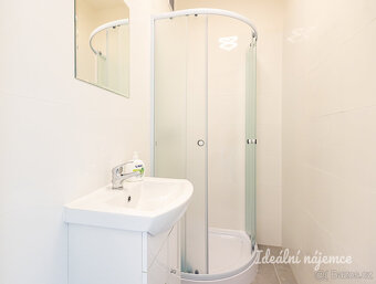 Pronájem bytu 1+kk, Narcisová, Záběhlice, 14900 Kč/měs, 24 m - 8