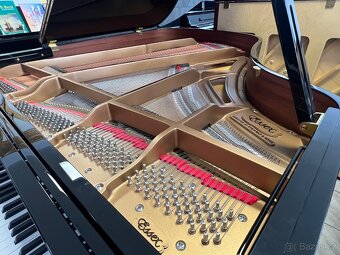Klavír ESSEX mod EGP 173 Steinway & Sons se zárukou 5 let. - 8