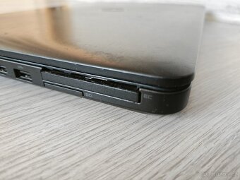 ▼Dell Latitude E5540 - 15,6" / i5-4200U / 8GB / SSD / ZÁR▼ - 8