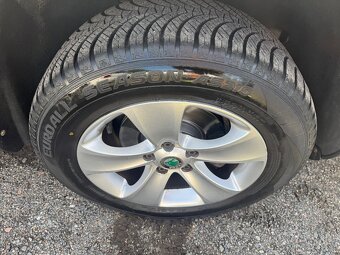 ŠKODA YETI 1.2 TSI 77 kW 2009 SERVISKA NOVE BRZDY+CELOROČNÍ - 8