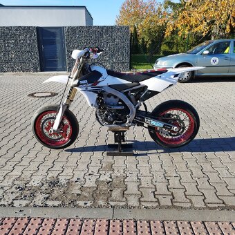 Yamaha YZ450F supermoto - 8