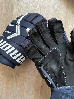 Hokejové Rukavice Bauer a Warrior - 8