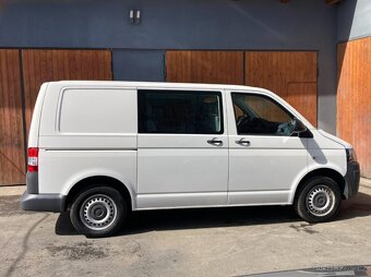 VOLKSWAGEN TRANSPORTER T5 2,0 TDi 4MOTION - 8