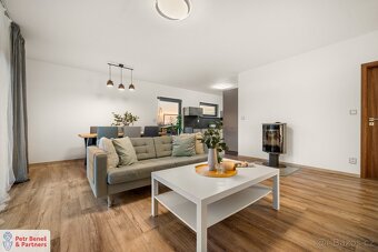 Moderní bungalov 4+kk v Petrovicích u Rakovníka, ev.č. 00075 - 8
