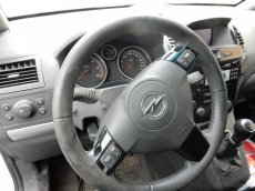 Zafira B 1.9CDTI 16v 110kw - Z19DTH - náhradní díly - 8