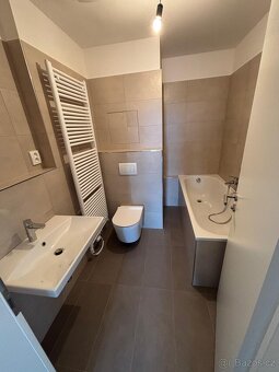 Pronájem novostavba bytu 2+kk 45m² + terasa 66m² + balkon - 8