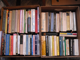 Přes 500 kusů knih levně - 8