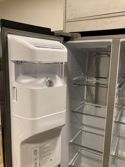 Americka lednice Samsung - 8