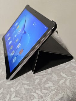 Prodám tablet Huawei AGS-W09  , - 8