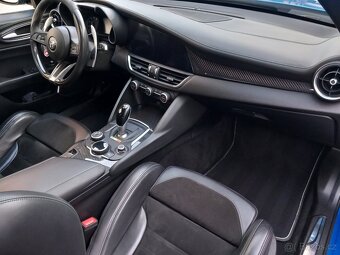 Alfa Romeo Giulia Quadrifoglio (QV) - 8