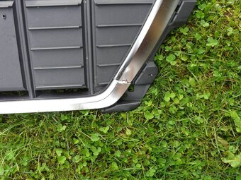 AUDI Q3 GRIL NÁRAZNÍK - 8
