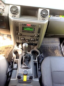 Land Rover - 8