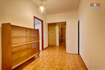 Prodej bytu 3+1, 71 m², Jindřichův Hradec, ul. Kosmonautů - 8