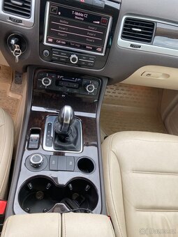 Vw Touareg 3.0 TDI V6 / 176kW 12/2010 na pružinách - 8