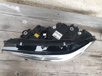 BMW 3 G20,G21 - 8