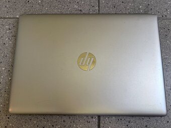 HP ProBook 440 G5 / i5-8250U / 16GB RAM / 256 SSD + 500 HDD - 8