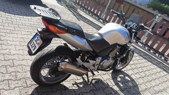HONDA CBF 500 - 8
