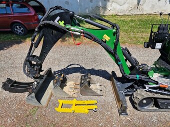 Prodám minibagr MPT-82-1500 S - 8
