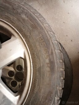 Pneumatiky 195/65 R15 - 8