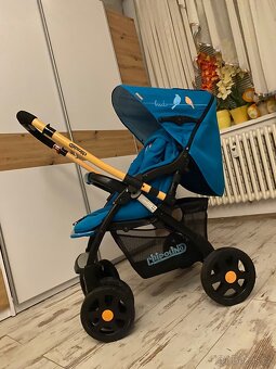 Sportovni kočarek s přehazovací rukojeti - 8