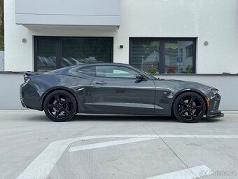 Chevrolet Camaro 6.2 V8 A/T 2017 - 8
