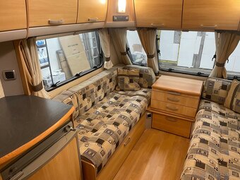 Karavan Sprite Europa - velká koupelna - sprchový kout - 8