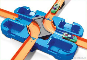 HotWheels dráha - 8