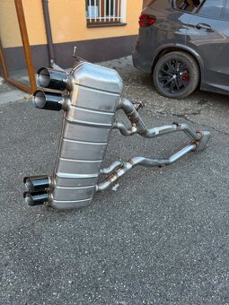 BMW M3 Touring vyfukovy system - 8