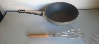 Skleněné misy - 8