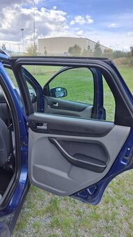 Ford focus combi 1.8 benzin - 8